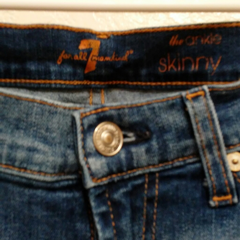 7 for all mankind Ankle Skinny w/Destroy in Distre
